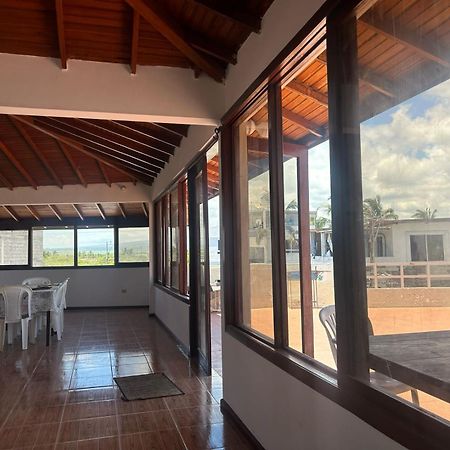 Hotel Isla Del Descanso Puerto Villamil Luaran gambar