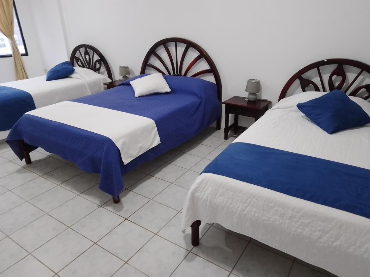 Hotel Isla Del Descanso Puerto Villamil Luaran gambar